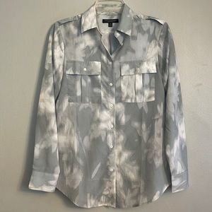 Banana Republic Gray and White Button Down Shirt